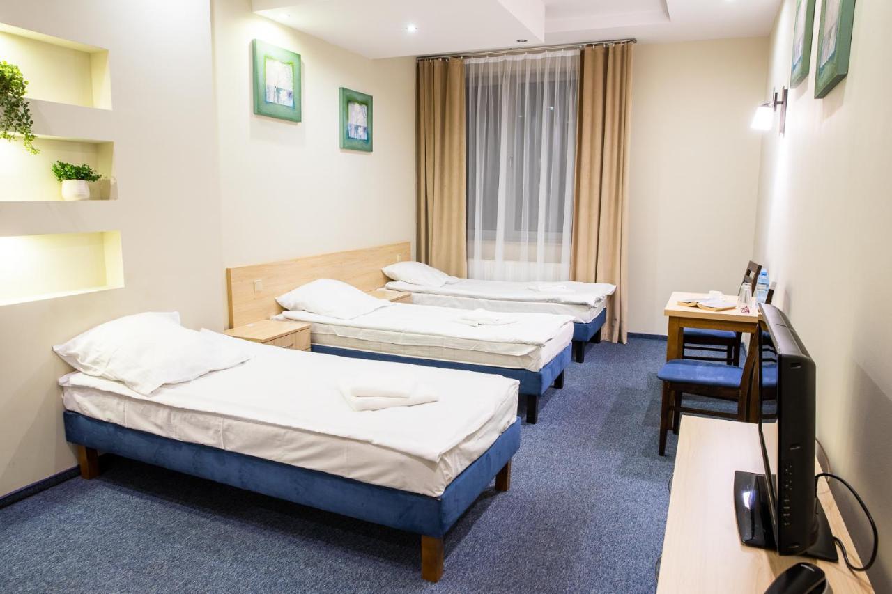 Zbylitowska Gora Hotel Kardamon מראה חיצוני תמונה