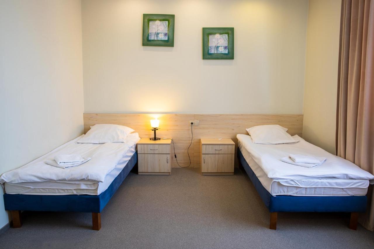 Zbylitowska Gora Hotel Kardamon מראה חיצוני תמונה