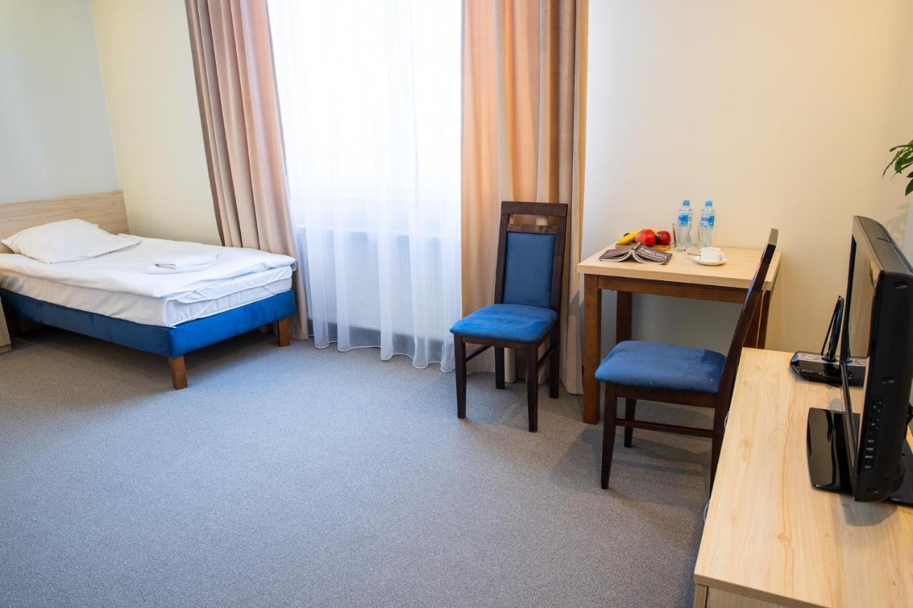 Zbylitowska Gora Hotel Kardamon מראה חיצוני תמונה