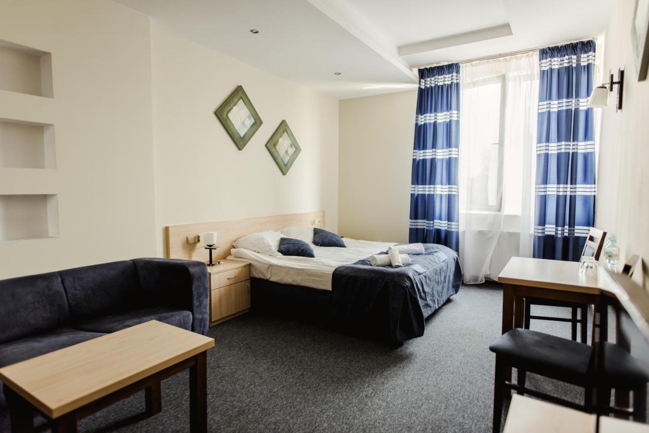 Zbylitowska Gora Hotel Kardamon מראה חיצוני תמונה